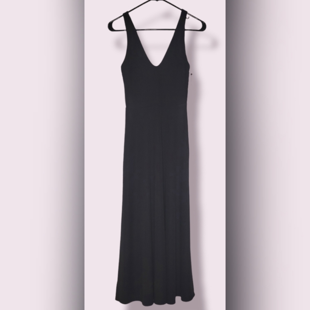 Black midi dress